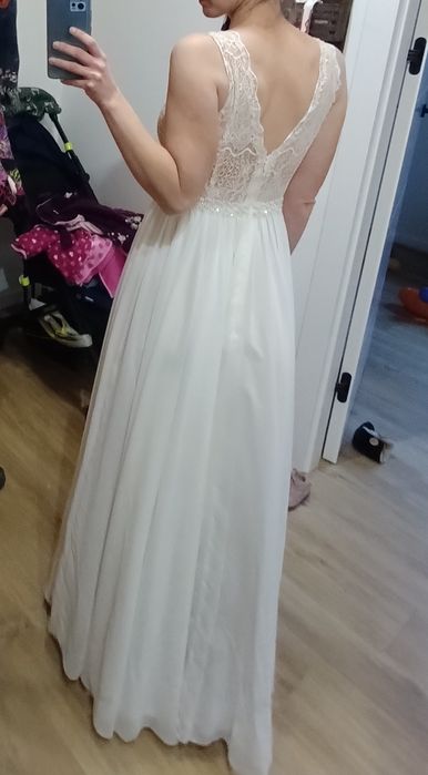 Suknia ślubna boho/rustykalna z muślinowym dołem