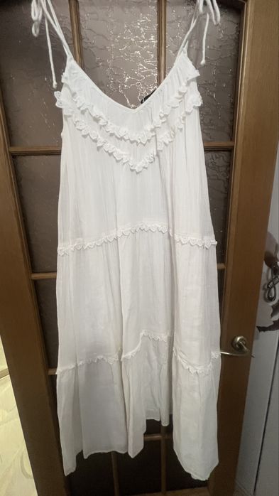 Новий білий сарафан від ZARA