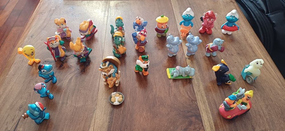 Brindes antigos da Kinder64861242566274120