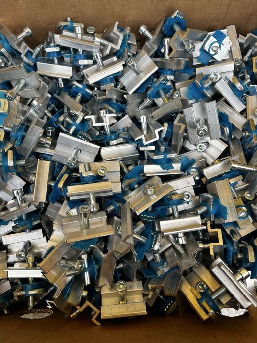 Кріплення для сонячних панелей