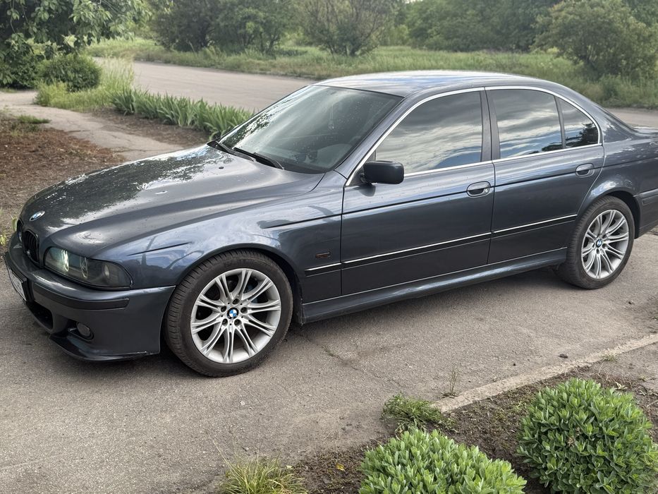 Продам BMW E39 M52B28