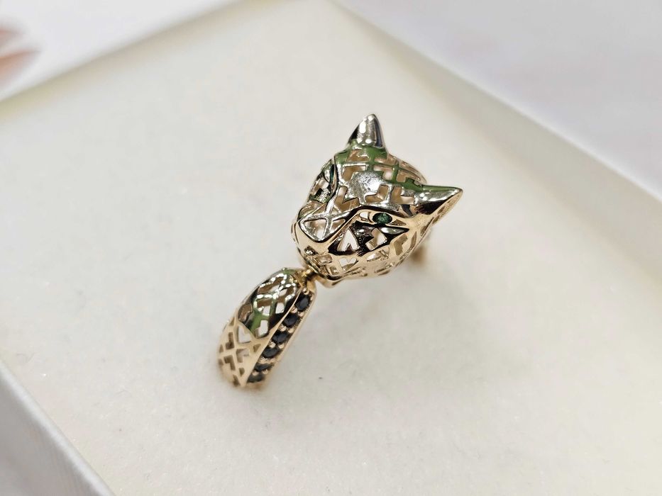 Złoty pierścionek unikatowy wzór TYGRYS PR 585