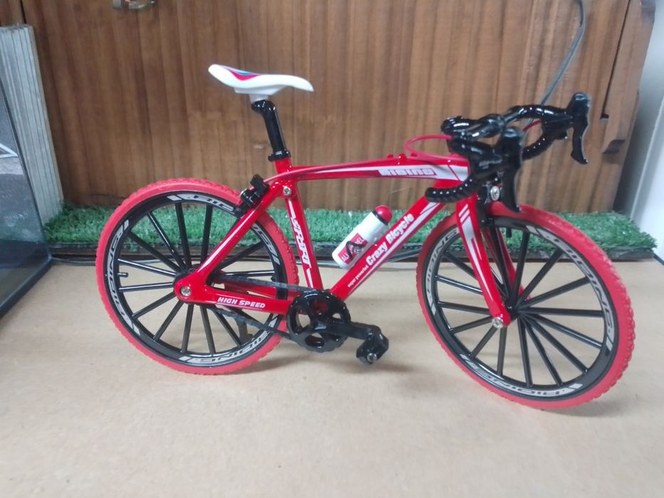 Miniaturas 1/10 bicicletas estrada