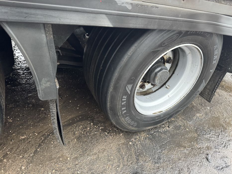 Naczepa Krone  Platforma Mega