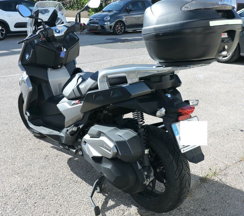 Bmw c400 com garantia e manutenção