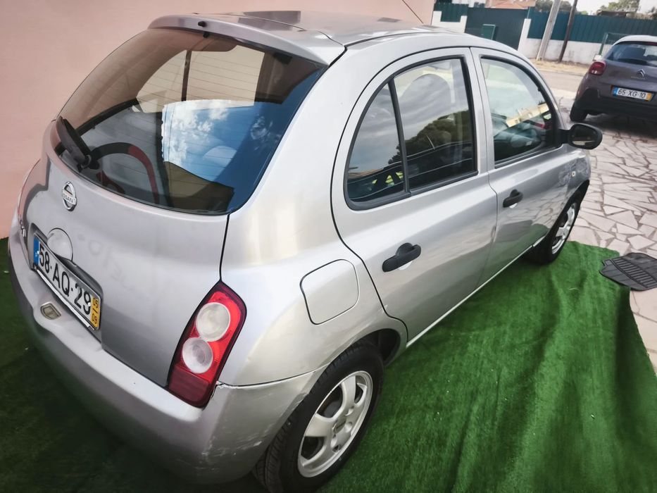 Nissan Micra 1.0 Emotion AC foto 4