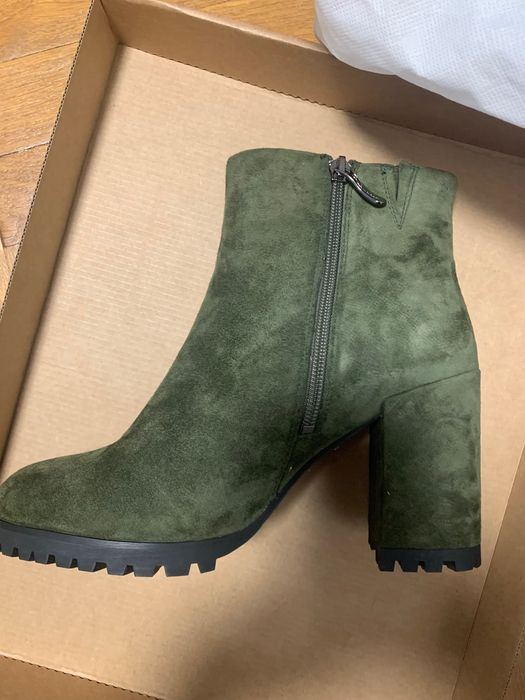 Продам черевики жіночі