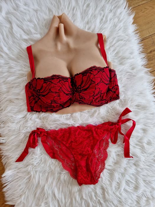 Hunkemoller komplet 85F M 38 miekki biustonosz stanik koronka figi