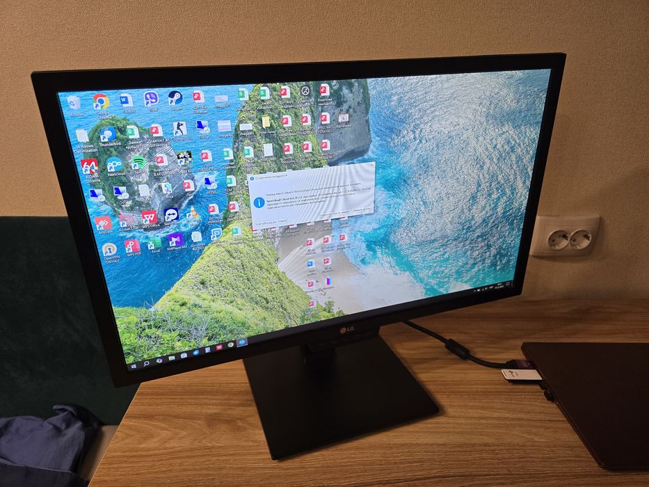 Монітор ігровий LG 24GM79G-B ( 144 Гц )