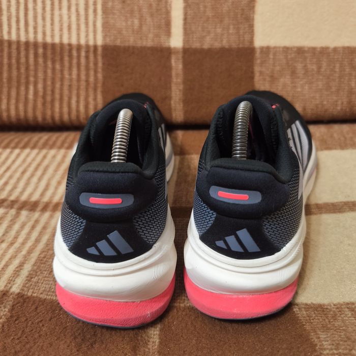 Чоловічі кросівки adidas