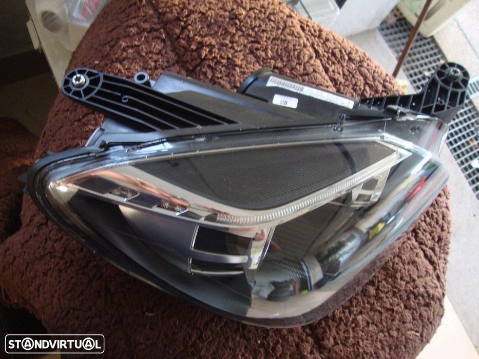 farol BI-xenon AMG mercedes  r172 SLK