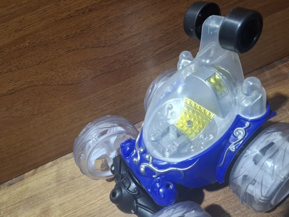 NOWE Auto Akrobatyczne R/C Super Flip 360° Świecące Kółka!