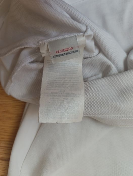 Продам футболка umbro