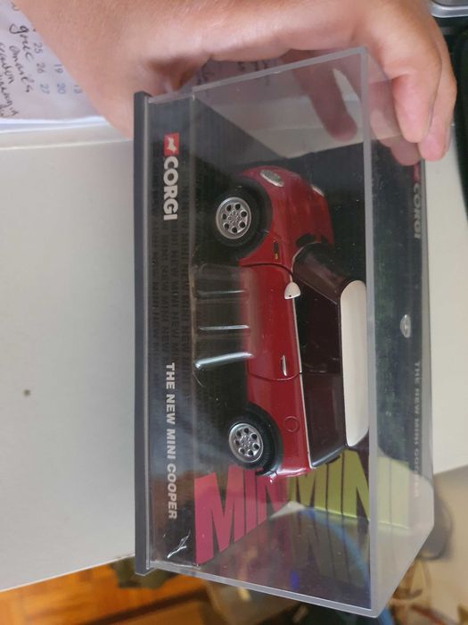 Miniatura Mini Cooper Corgi 1:36