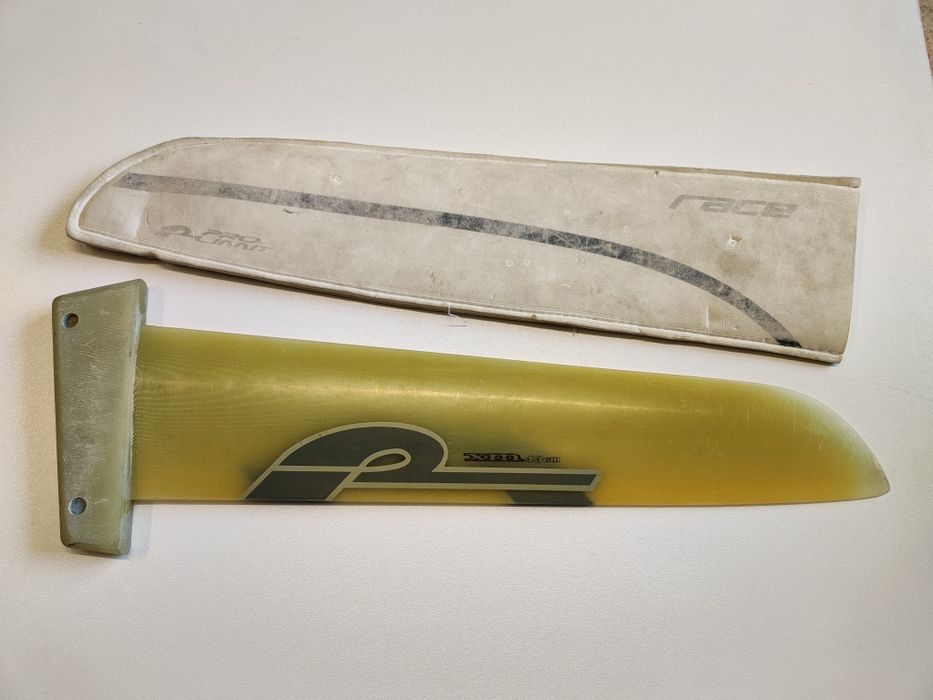 Statecznik  Prolimit Race  43cm