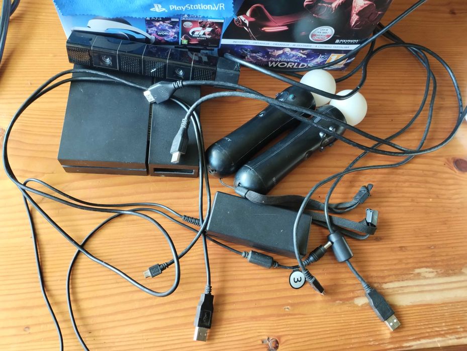 PlayStation VR PS4 komplet + 2 Move + kamera + pudełko - sprawny