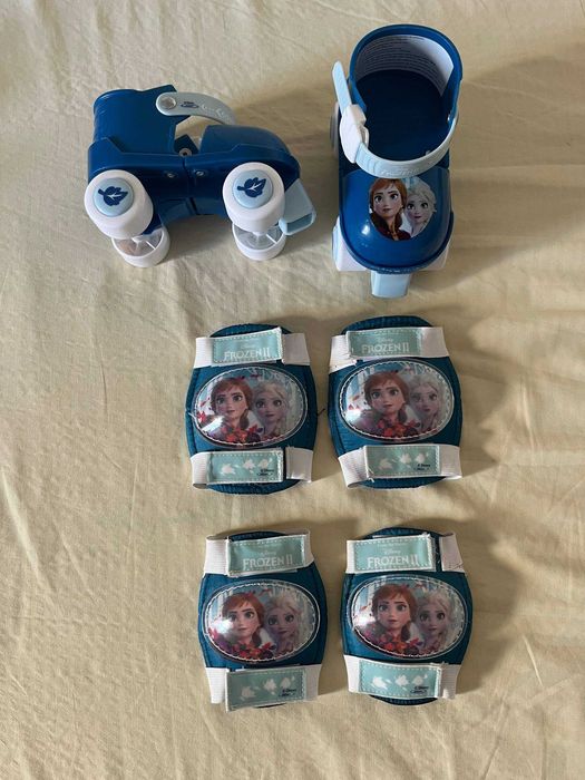 Patins ajustáveis Frozen II Stamp com joelheiras e cotoveleiras