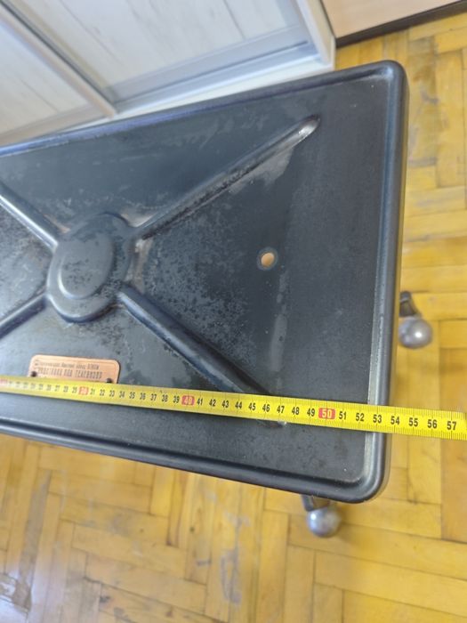 Підставка для телевізора