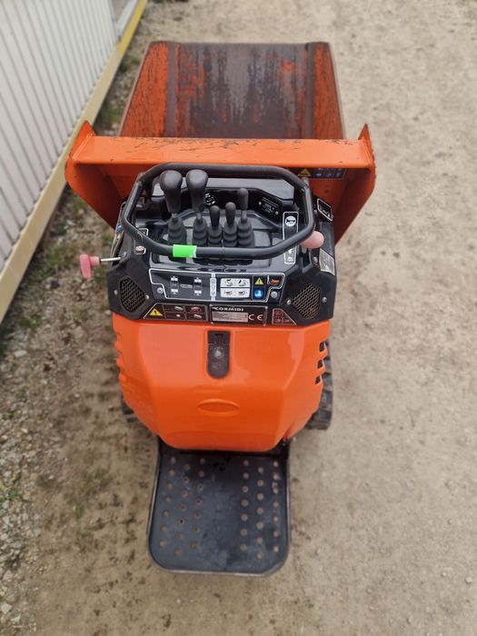 Woźidlo, wywrotka gąsienicowa CORMIDI C6.60 BHE rok 2019