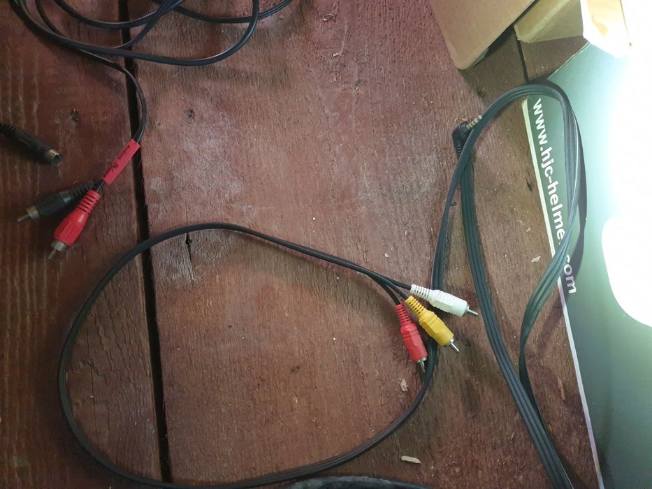 Przejściówka Kabel Euro -> na Audio + S Video. Obraz z kompa na TV.