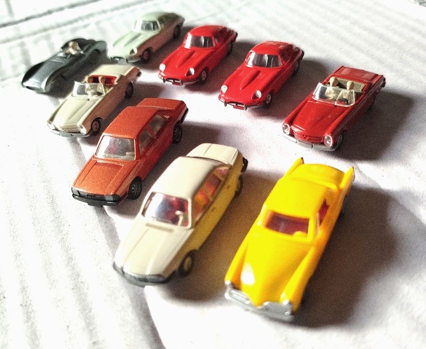 Auta pod makietę w skali H0