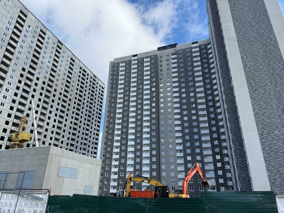 Бомбезна 1-к, 60.99 м², кухня 18 м²! Є-Оселя, Є-ремонт. Без комісії ...