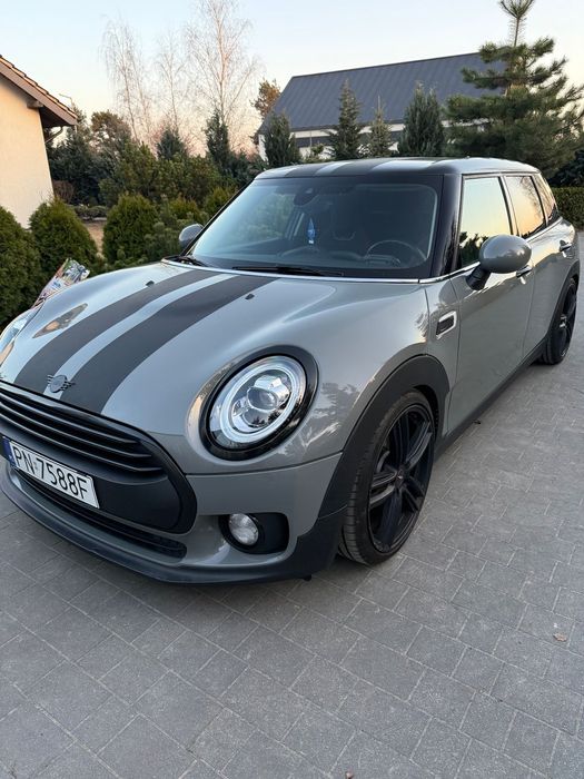MINI Clubman Auto bezwypadkowe, Serwis ASO, Dwa komplety kół