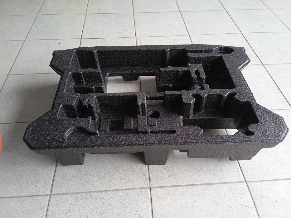 SUZUKI Vitara III styropian wkład bagażnika 2016-2026 NOWY OEM