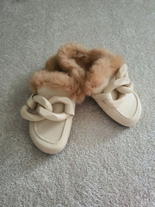 Klapki z futerkiem