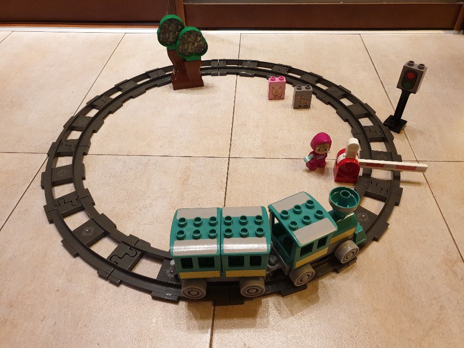 Zestaw kompatybilny z Duplo - Kolejka Masha 57095 (Play Big Bloxx)