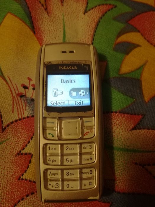 Nokia 1600 Clássico