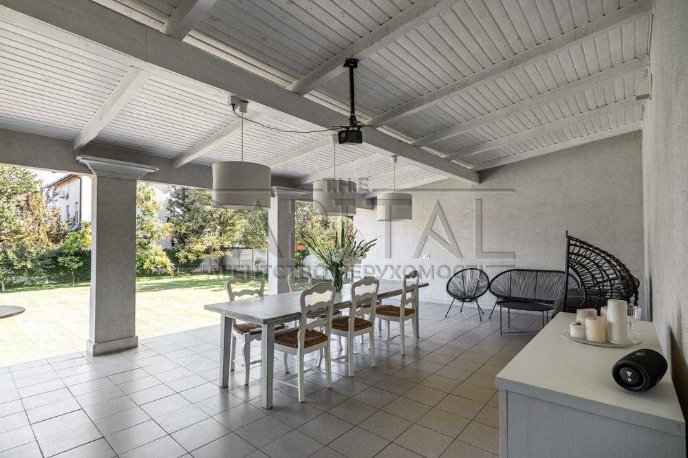 Затишний будинок для сім'ї з газом і підвалом/Гатне/10 хв Теремки