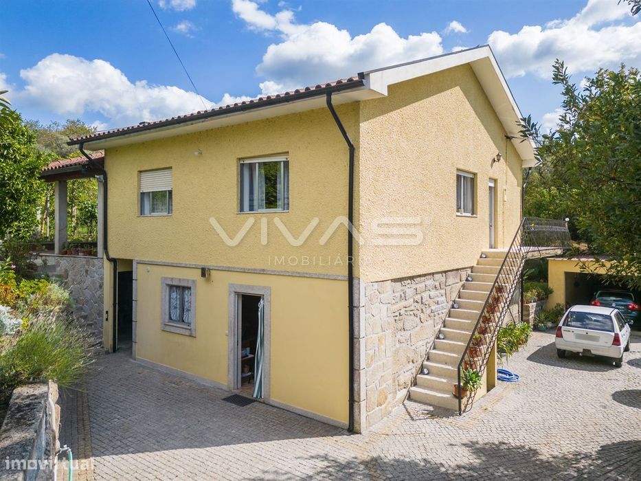 Moradia T4 Venda em Crespos e Pousada,Braga