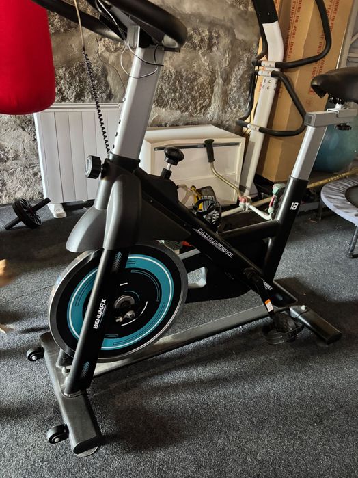 Bicicleta estática Behumax
