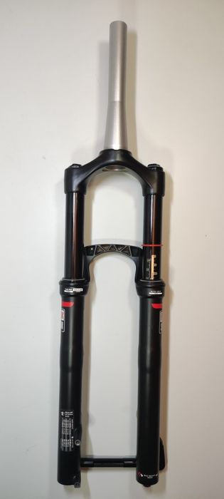 Вилка ROC SHOX Revelation RCT3 Solo AIR 27.5" 140мм; rockshox