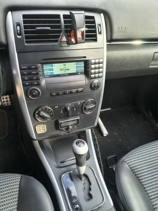 Mercedes Benz B170