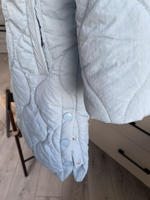 Пальто на дівчинку (128см)reserved