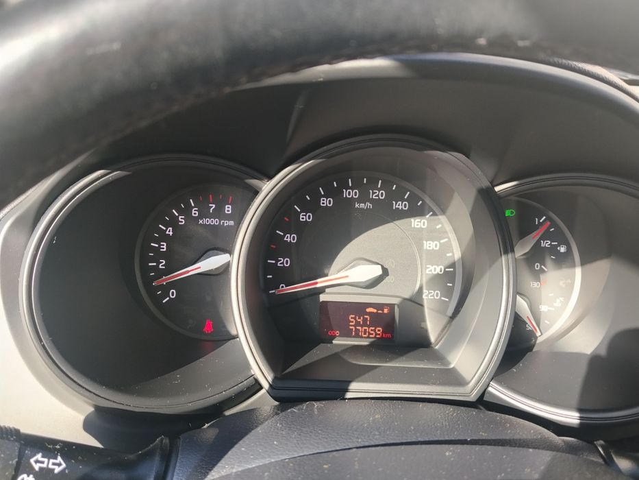 Samochód Kia Rio 2015r