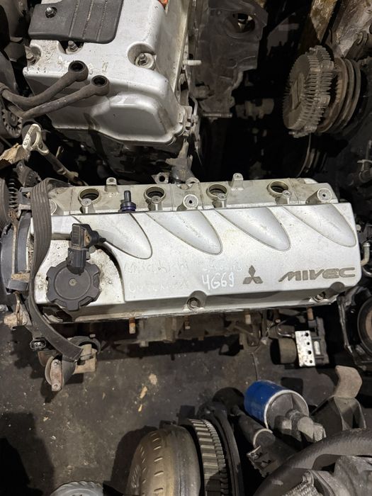 Двигун 2,4 бензин аутлендер міцубіші двигатель mitsubishi outlander 2,4 бенз