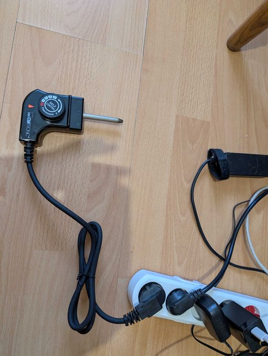 Нова електропательня Clatronic PP 3401 (32 см, 1500W) Гостомель