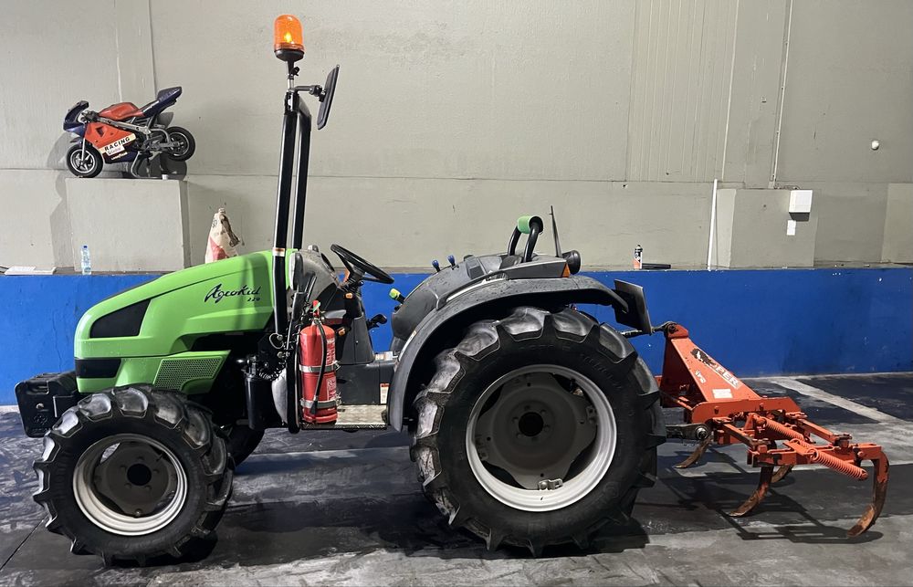 Trator agrokid 220