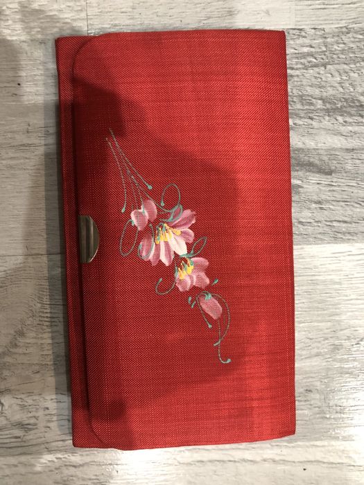 Nowy damski czerwony portfel