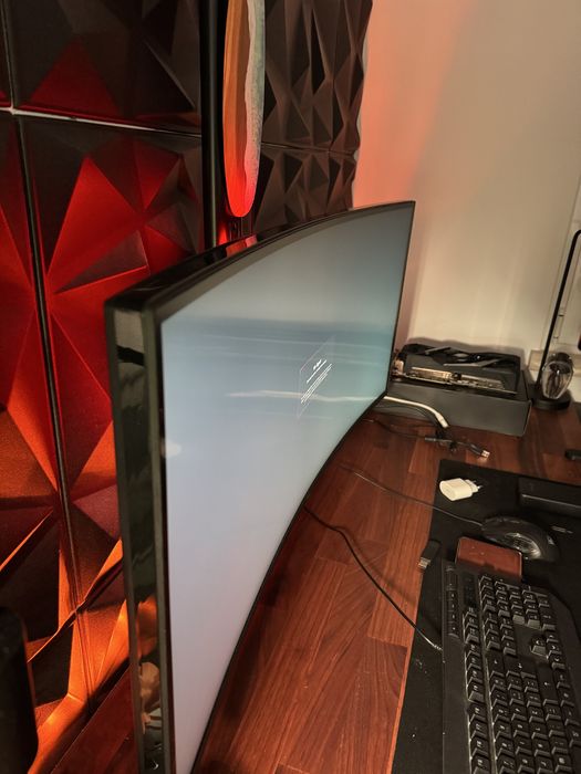 Monitor LG 38 ultrawide