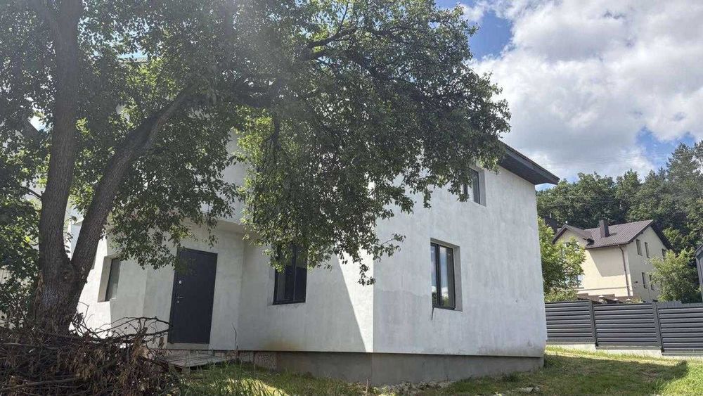 Продаж будинку, Винники