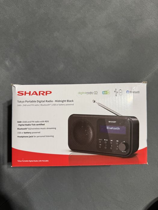Radio SHARP DR-P421