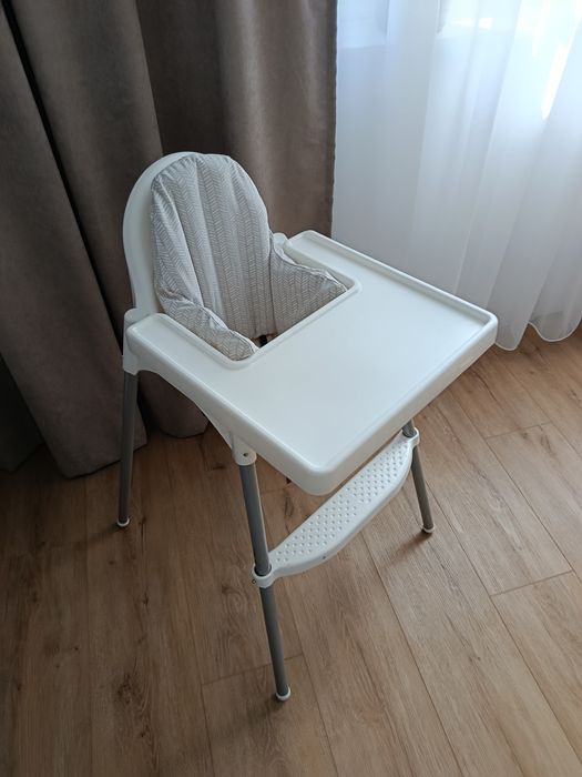 Krzesełko do karmienia dziecka