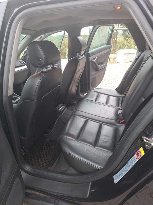 Audi A4 Avant 1.9 TDI 130CV M6 SPORT