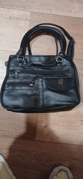 Продам женские сумки