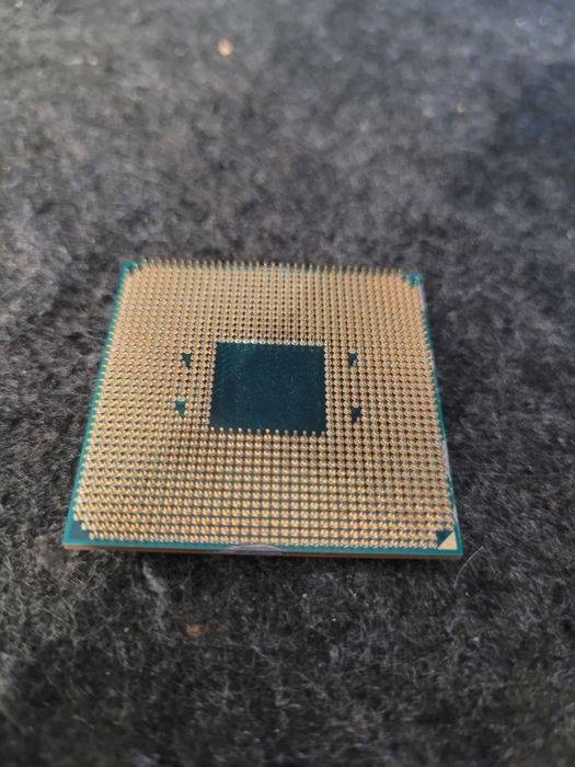 procesor AMD Ryzen 5 1600 + chłodzenie oryginalne