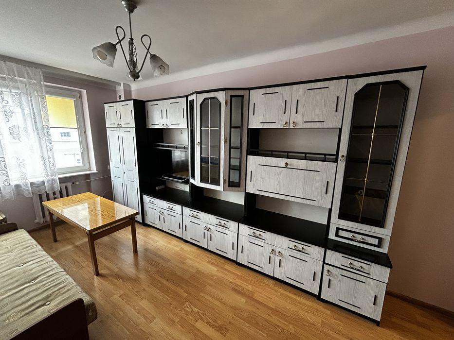 Regaly i inne meble za darmo